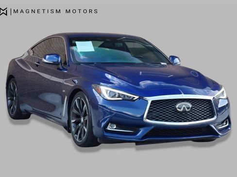 Used 2019 INFINITI Q60 3.0t Luxe w/ Cargo Package RWD image 5