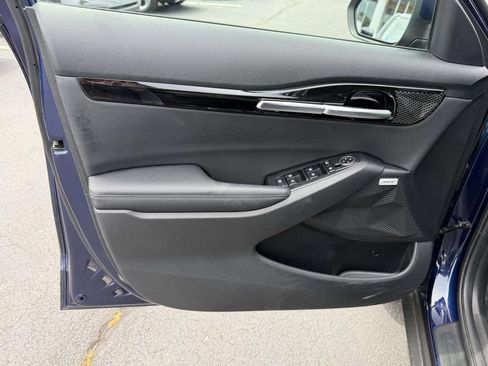 Used 2024 Kia Seltos SX w/ SX Sunroof Package AWD/4WD image 16