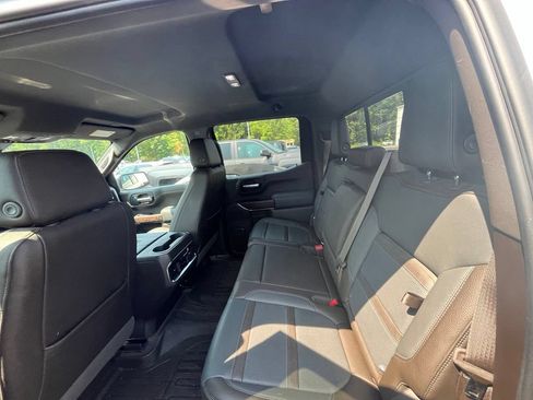 Used 2019 GMC Sierra 1500 Denali w/ Technology Package AWD/4WD image 11