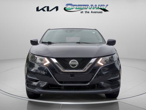 Used 2020 Nissan Rogue Sport S FWD image 2