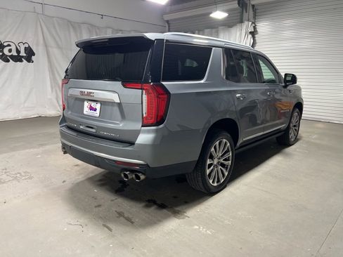 Used 2021 GMC Yukon Denali w/ Denali Premium Package image 7