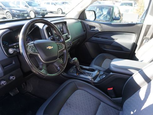 Used 2020 Chevrolet Colorado Z71 image 17