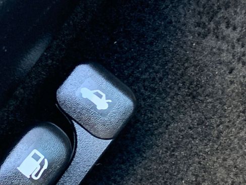 Used 2025 Kia K4 LXS image 22