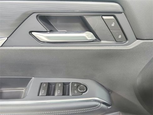 New 2026 GMC Acadia Elevation image 32