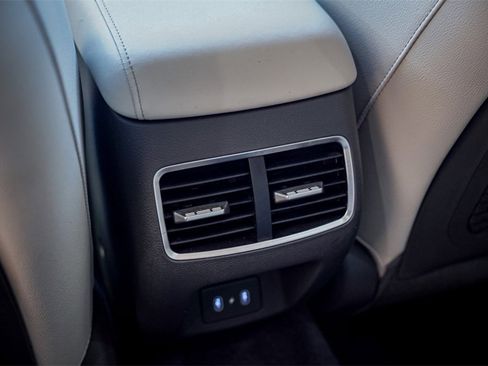 Used 2024 Hyundai Sonata Limited image 27