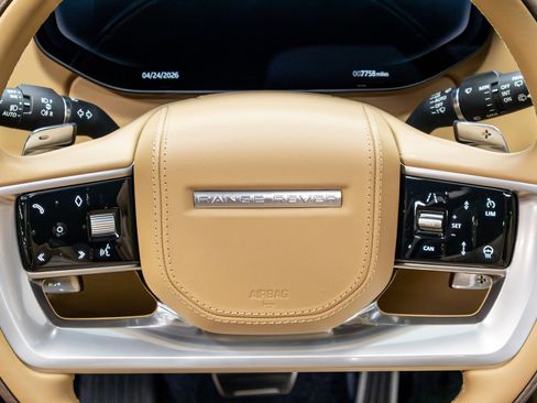 Used 2025 Land Rover Range Rover SE AWD/4WD image 66