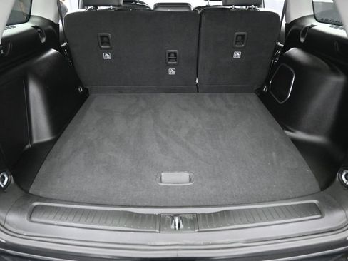 Used 2023 Jeep Grand Cherokee 4WD 4xe image 28