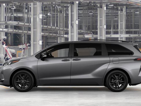 New 2026 Toyota Sienna XSE AWD/4WD image 4