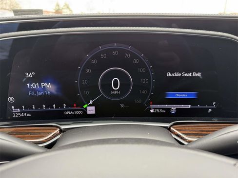 Used 2024 Cadillac Escalade Luxury image 30