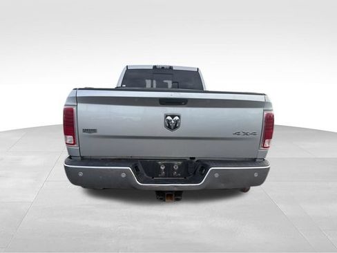 Used 2016 RAM 2500 Laramie w/ Convenience Group AWD/4WD image 3