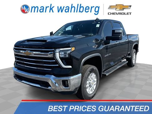 Used 2024 Chevrolet Silverado 2500 LTZ AWD/4WD image 1