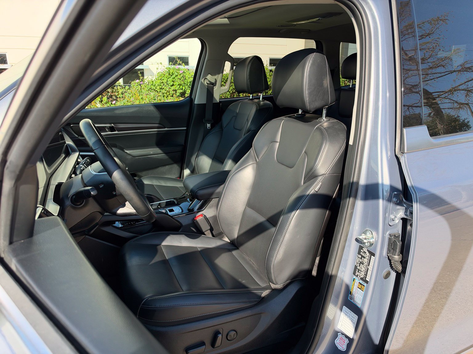 Used 2025 Kia Telluride S AWD/4WD image 9