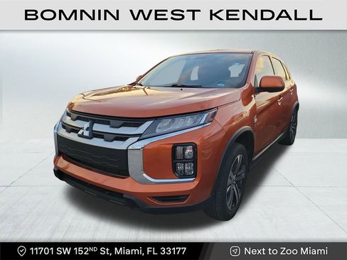 Used 2022 Mitsubishi Outlander Sport ES image 2