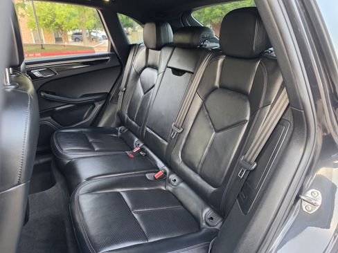 Used 2017 Porsche Macan S AWD/4WD image 19