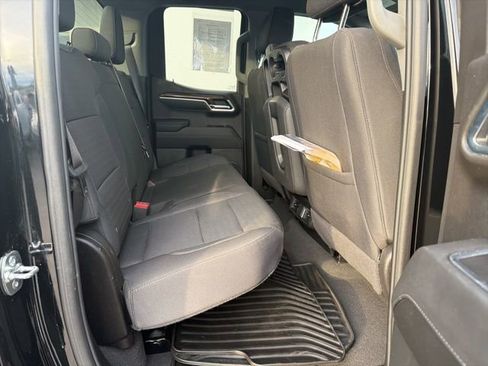 Used 2025 Chevrolet Silverado 1500 LT AWD/4WD image 51