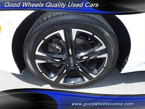 Used 2022 Kia K5 GT-Line w/ GT-Line Awd Premium Package image 12