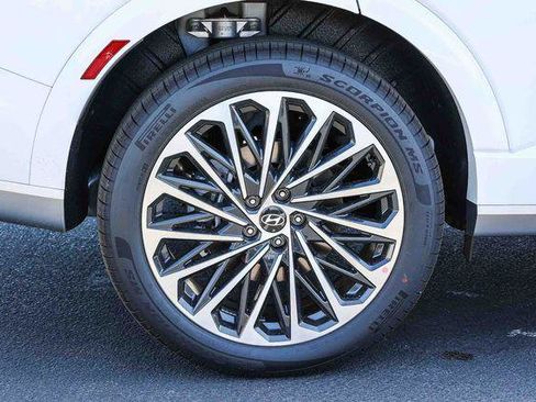 New 2026 Hyundai Palisade Calligraphy FWD image 8