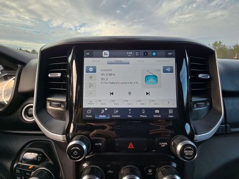 Used 2022 RAM 1500 Big Horn image 49