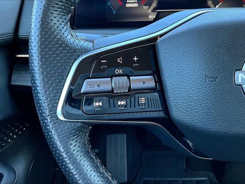 Used 2023 Nissan Ariya AWD image 24