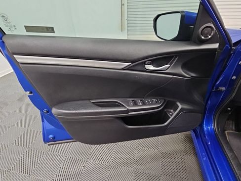 Used 2019 Honda Civic Sport image 27