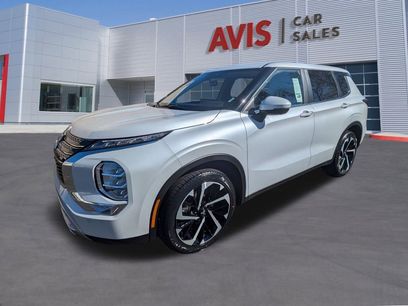 Used 2024 Mitsubishi Outlander SE