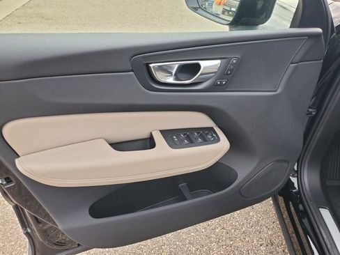 New 2026 Volvo XC60 T8 Plus w/ Protection Package Premier AWD/4WD image 10