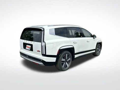 New 2026 Hyundai Ioniq 9 SEL image 5