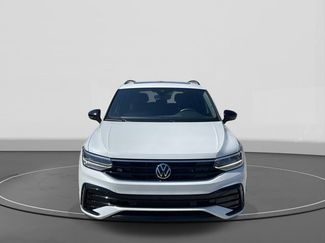 Used 2023 Volkswagen Tiguan SE R-Line video 2