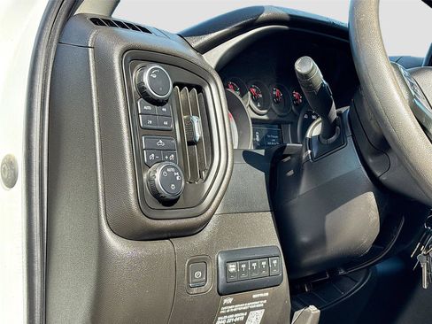 Used 2022 Chevrolet Silverado 2500 W/T w/ WT Fleet Convenience Package image 10