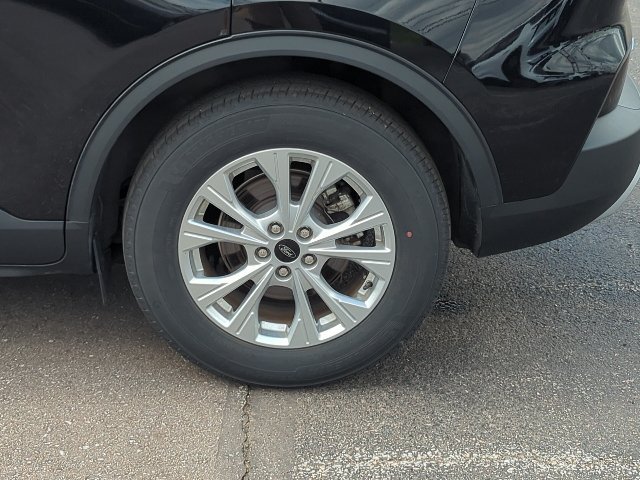 Used 2025 Ford Escape Active FWD image 11