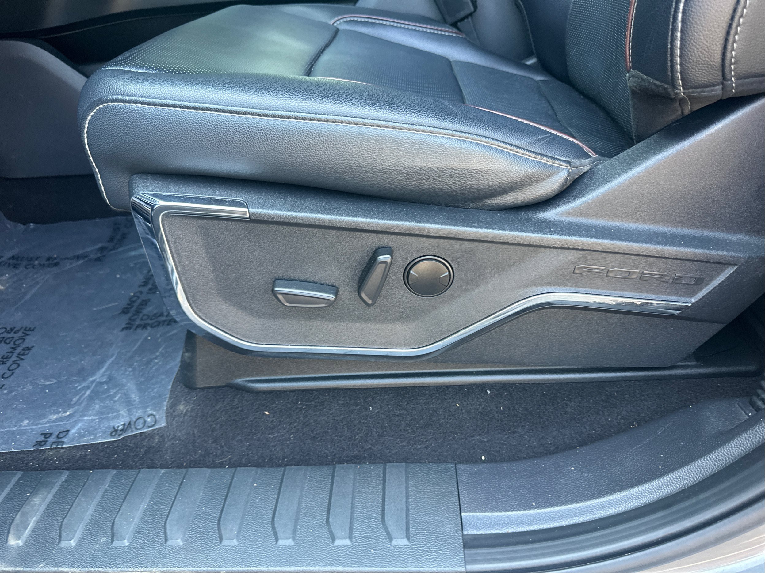 Used 2023 Ford F150 Lariat AWD/4WD image 34