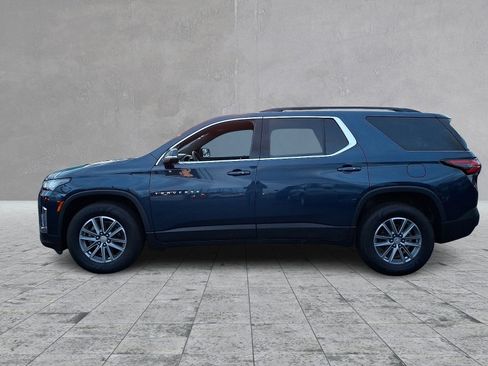 Certified 2023 Chevrolet Traverse LT image 6