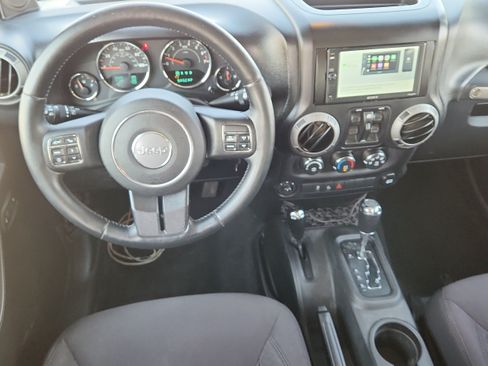 Used 2013 Jeep Wrangler Unlimited Sport AWD/4WD image 12