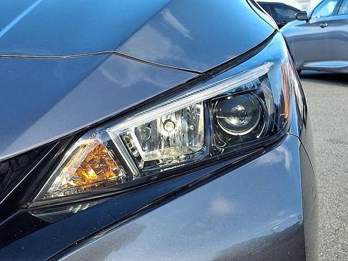Used 2023 Nissan Leaf S image 9