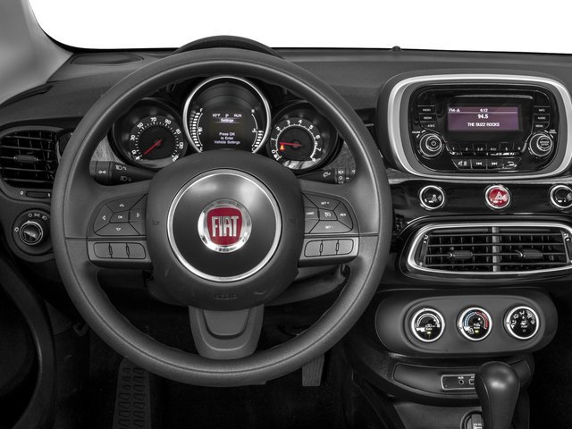 Used 2016 FIAT 500X Lounge FWD image 9