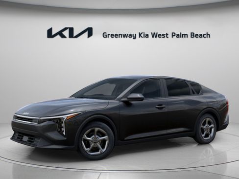 New 2026 Kia K4 FWD image 4