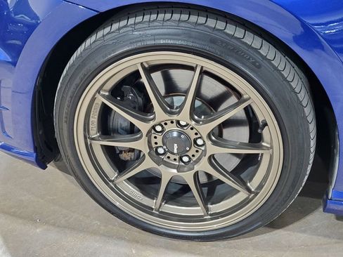 Used 2017 Volkswagen Golf R DCC & Navigation 4Motion image 38