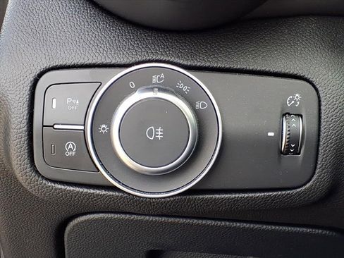 Used 2022 Alfa Romeo Giulia Ti image 17