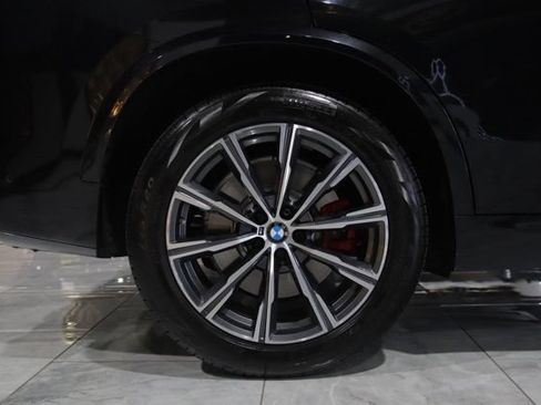 Used 2021 BMW X5 M50i w/ Executive Package AWD/4WD image 32