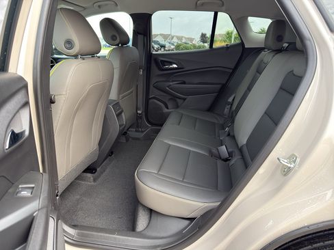 New 2026 Chevrolet Trax ACTIV w/ Driver Confidence Package FWD image 31