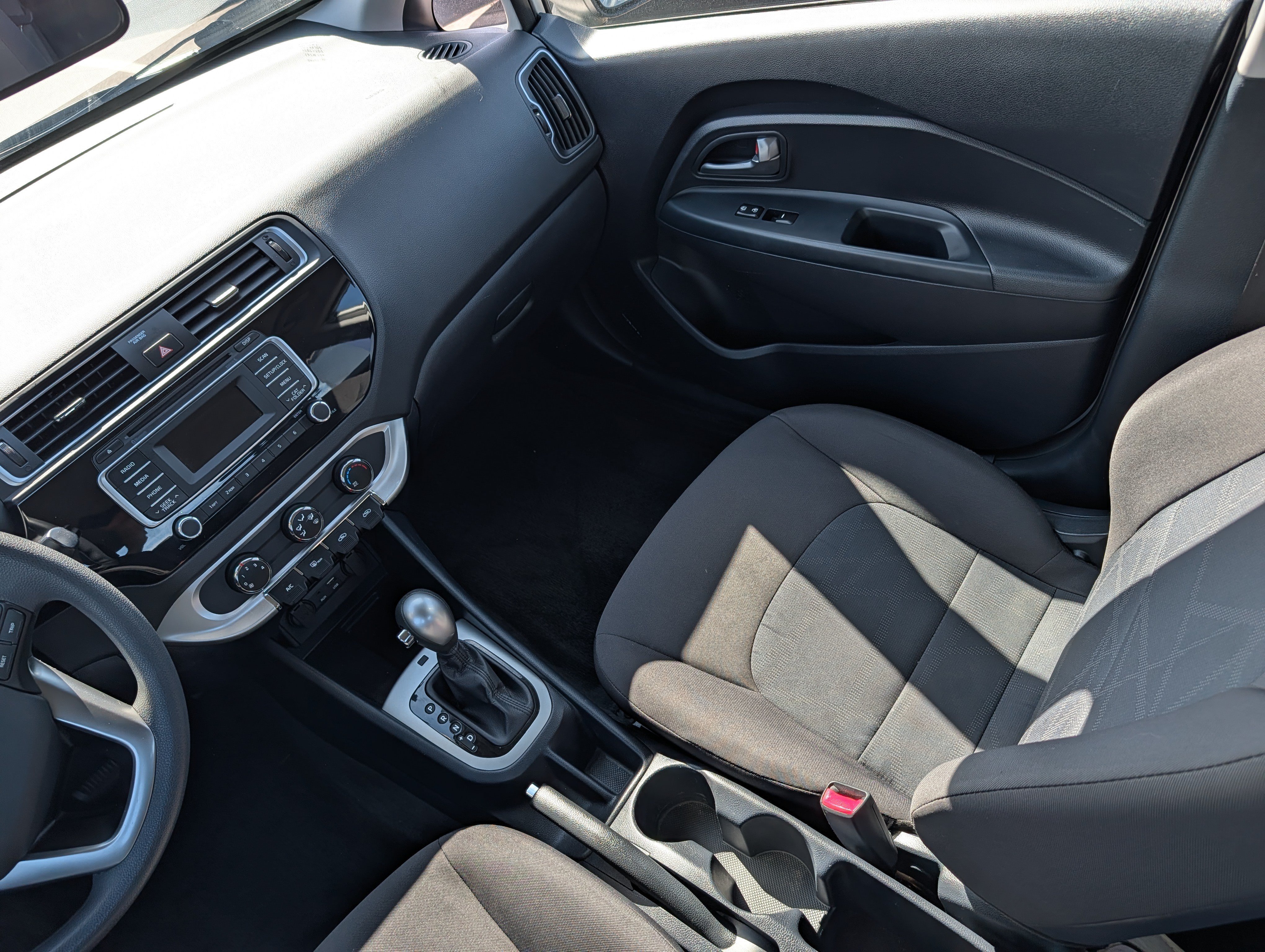 Used 2016 Kia Rio LX FWD image 11