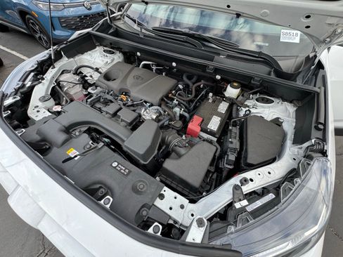 Used 2025 Toyota RAV4 LE FWD image 29