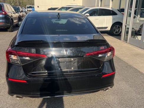 Used 2023 Honda Civic Si image 3