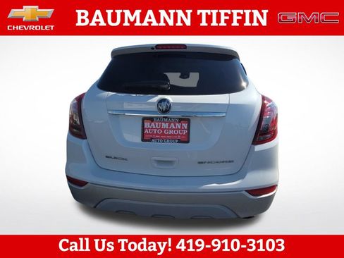 Used 2018 Buick Encore Essence FWD image 3
