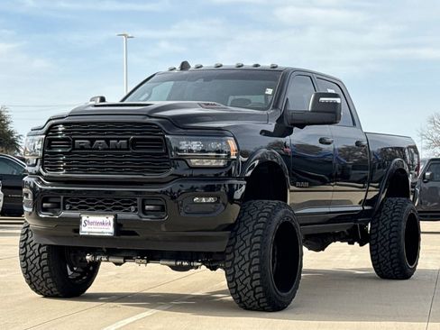 Used 2024 RAM 2500 Limited AWD/4WD image 3