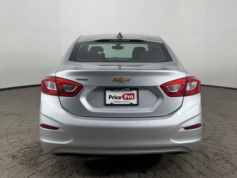 Used 2017 Chevrolet Cruze LS image 6