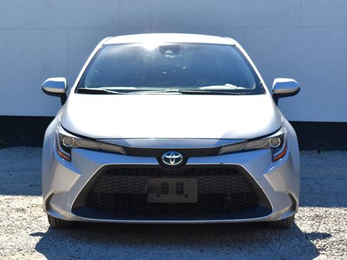 Used 2021 Toyota Corolla LE FWD image 7