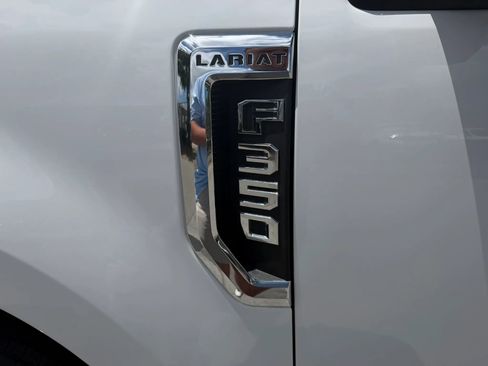 Used 2017 Ford F350 Lariat w/ Chrome Package AWD/4WD image 13
