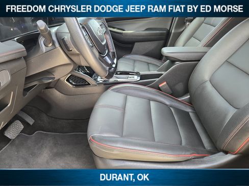 Used 2024 Chevrolet TrailBlazer RS image 8