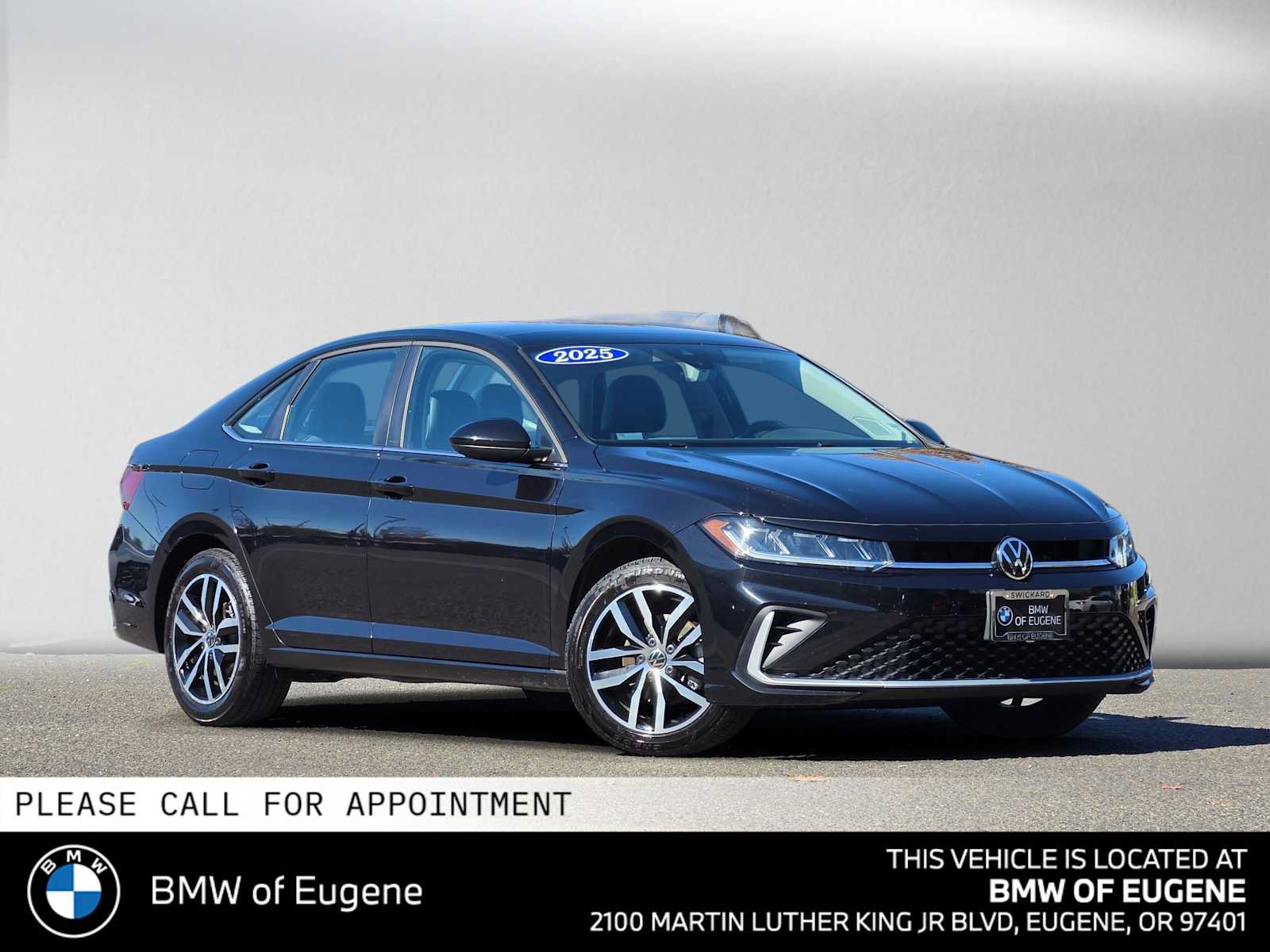 Used 2025 Volkswagen Jetta SE FWD image 1